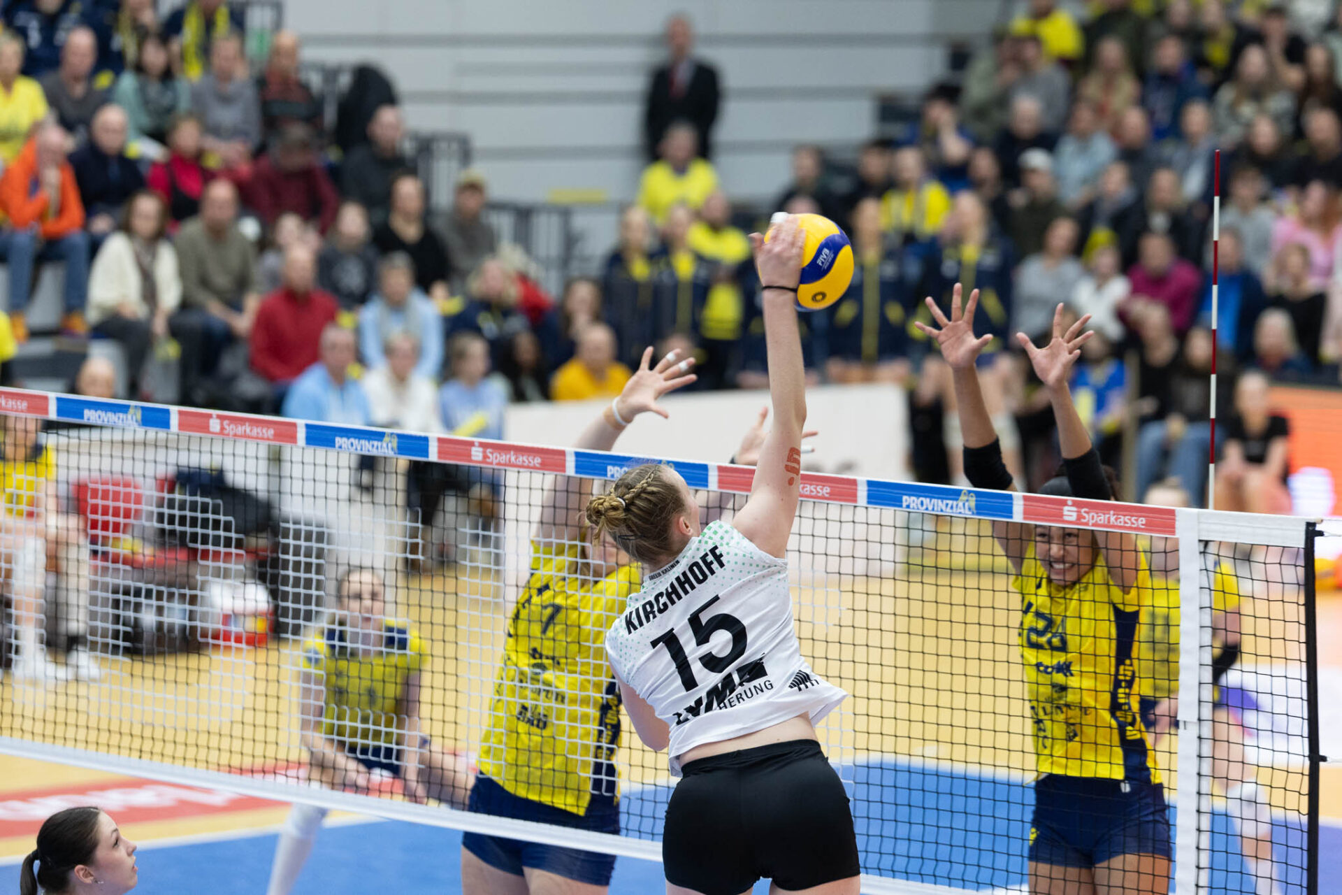 SSC Palmberg Schwerin verpflichtet Diagonalspielerin Mia Kirchhoff
