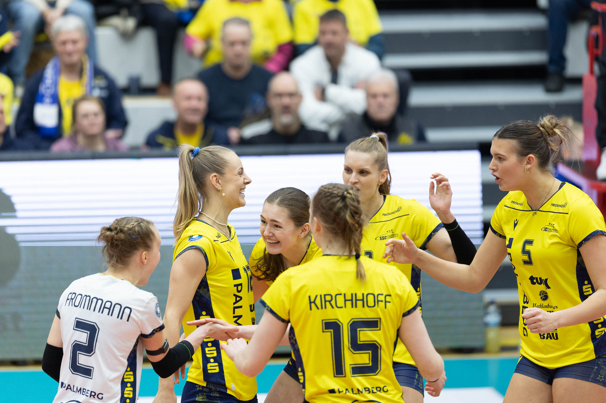 Souveräner Heimsieg: Schwerin lässt Flacht keine Chance